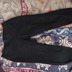 Nine west pull on skinny crop jeans black stretchy 16 soft basically New.